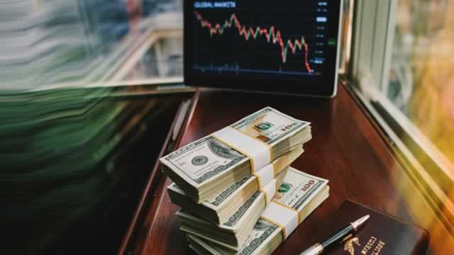 Gloom deepens for consumers in early May due to high gas prices